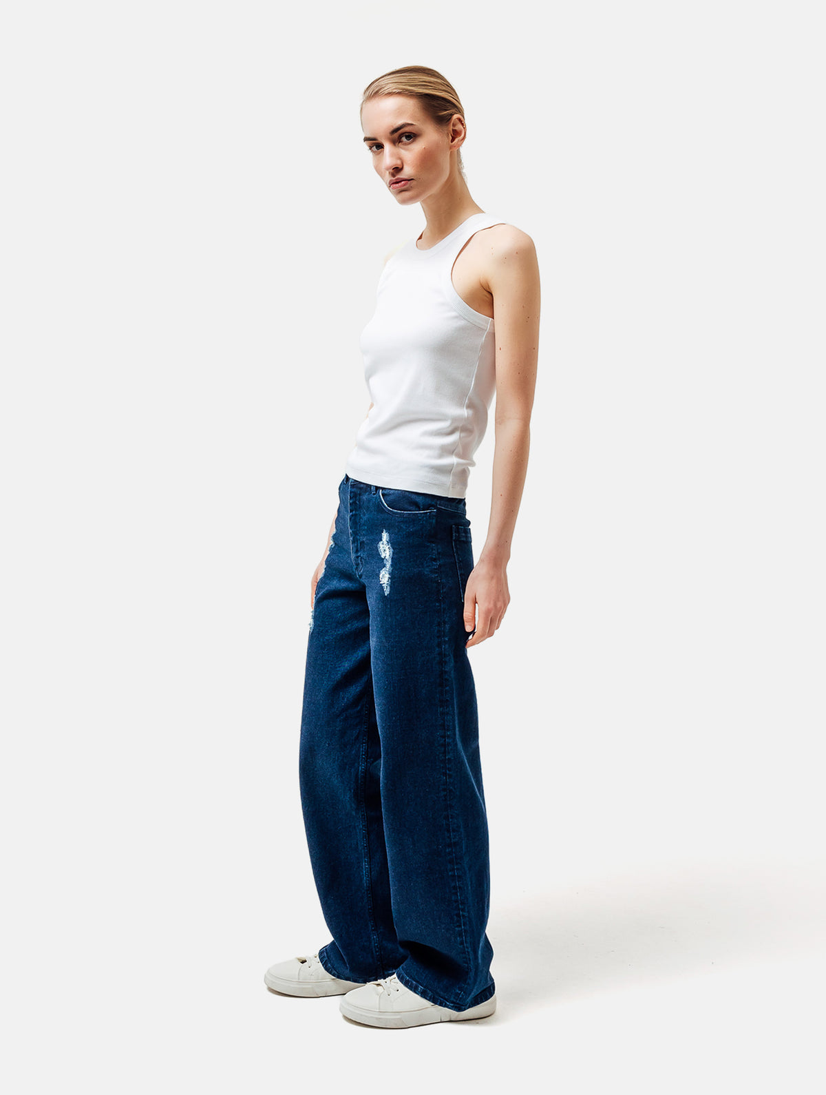 Tanktop aus weichen Rippenjersey, gefertigt aus hochwertigem Baumwoll- und Bamboo Mix mit Elastan.