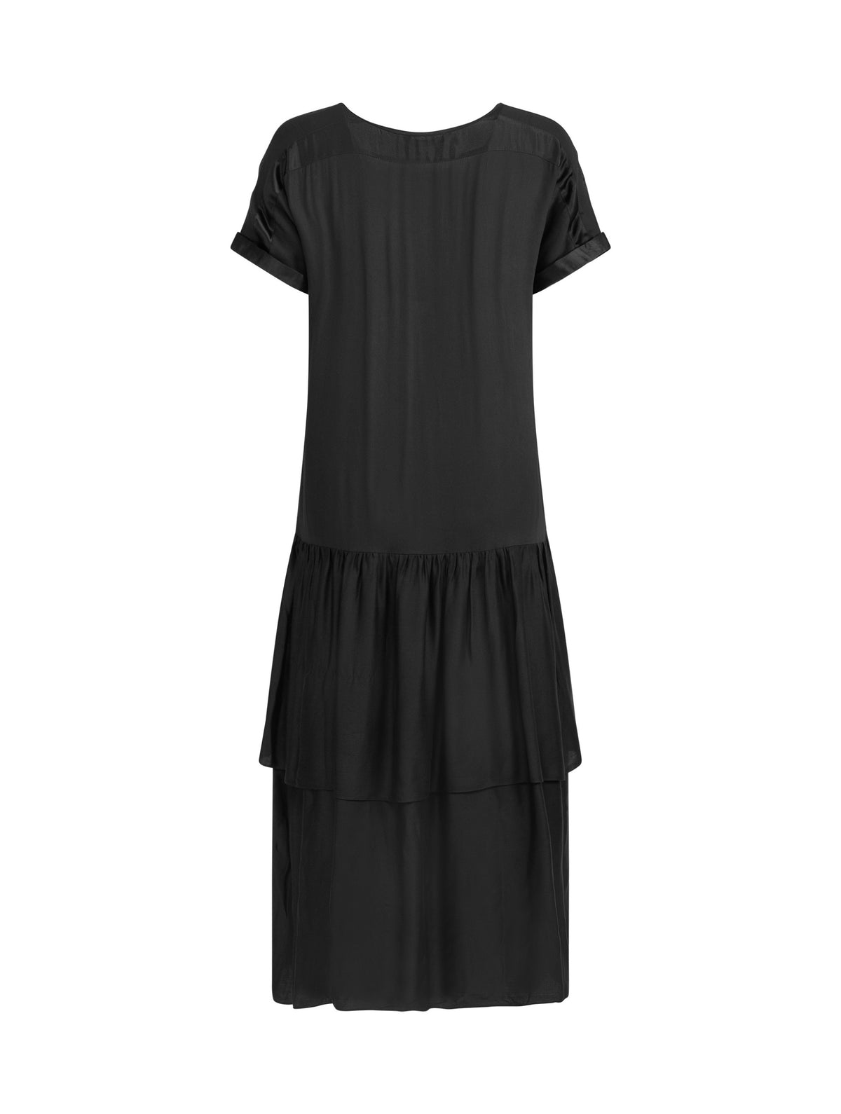 Locker fallendes Kurzarmkleid mit V-Ausschnitt und Volantrock aus Seidensatin und Viskose. Dieses Produkt ist Teil unserer Reborn Linie.