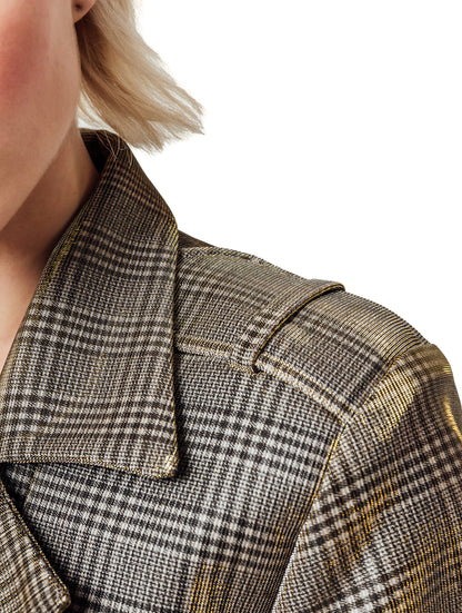 Karierte Kurzjacke mit großen Schulterpolstern, überschnittenen Ärmeln mit Ärmelgürteln und Schulterklappen. Dieses Modell ist Teil unserer REBORN-Kollektion und steht für unsere "Zero-Waste-Politik". 