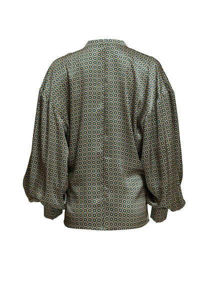 Gerade Wickelbluse aus feinster italienischer Seide von Helene Galwas